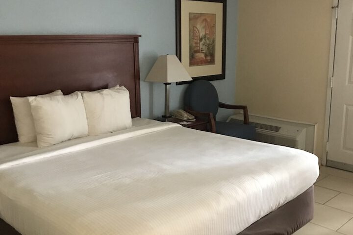 Room 36 of 51