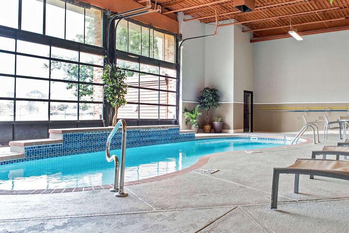 Pool 3 of 44