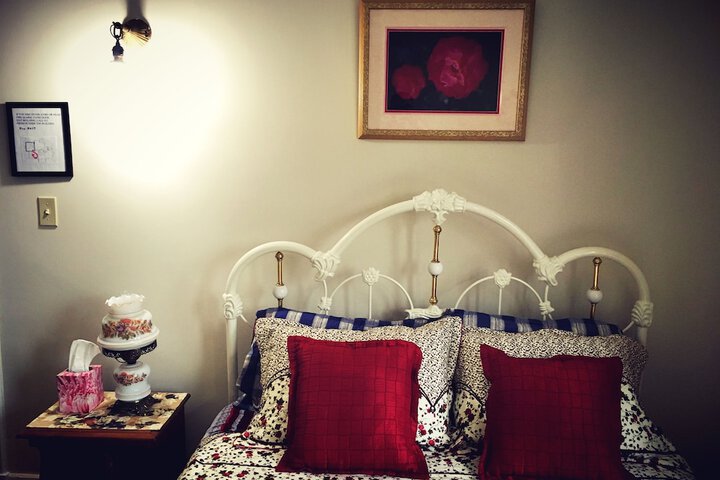 Room 62 of 74