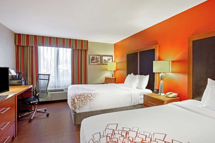 Room 16 of 41