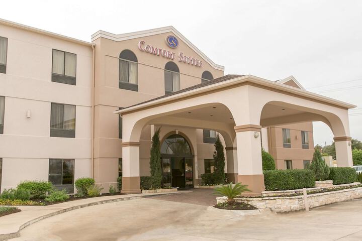 Hotel 4 of 45