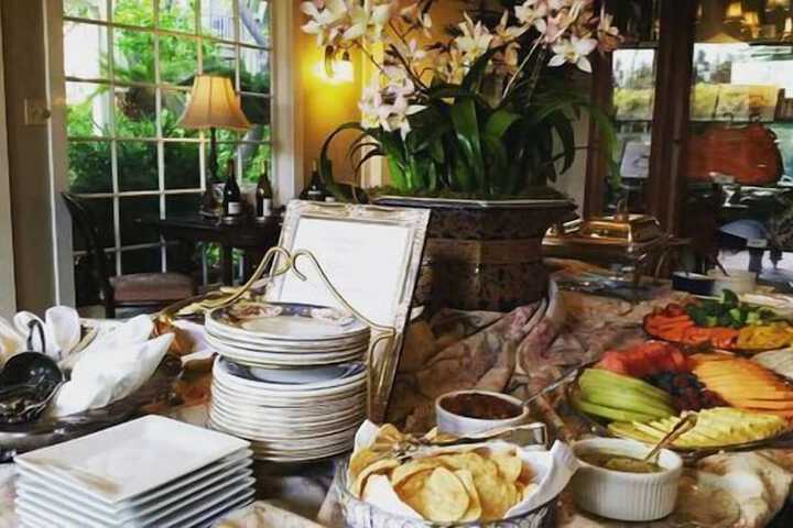 Dining 83 of 124