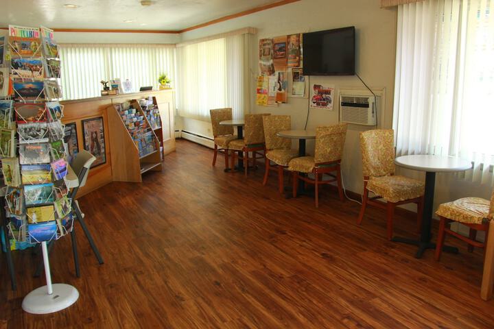 Hotel Interior 10 of 55