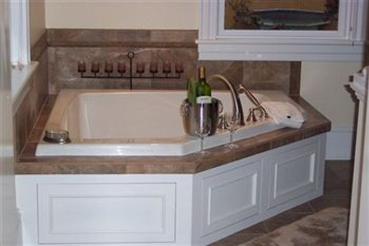 White Hall Manor Bed & Breakfast