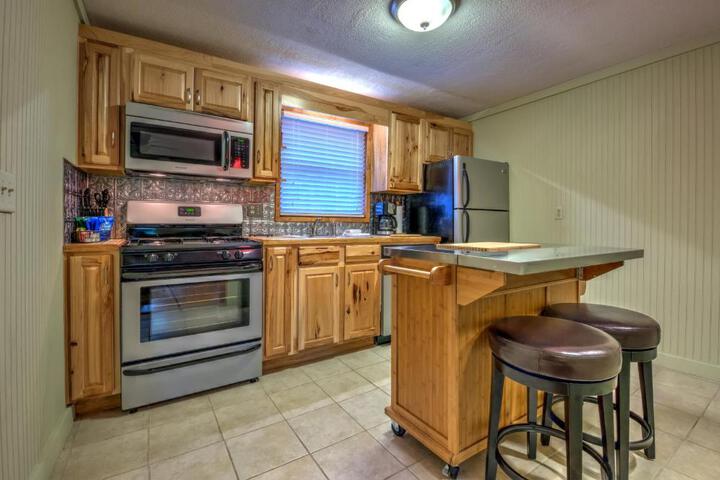 Linville Falls Lodge & Cottages