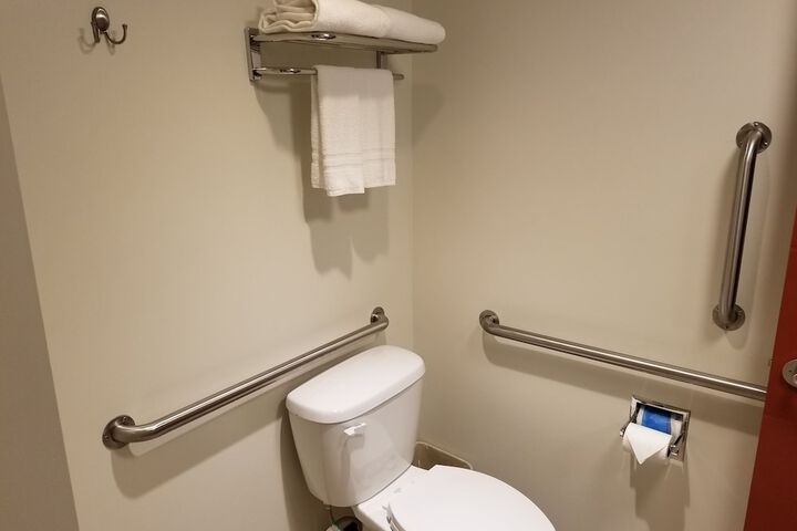 Room 36 of 37