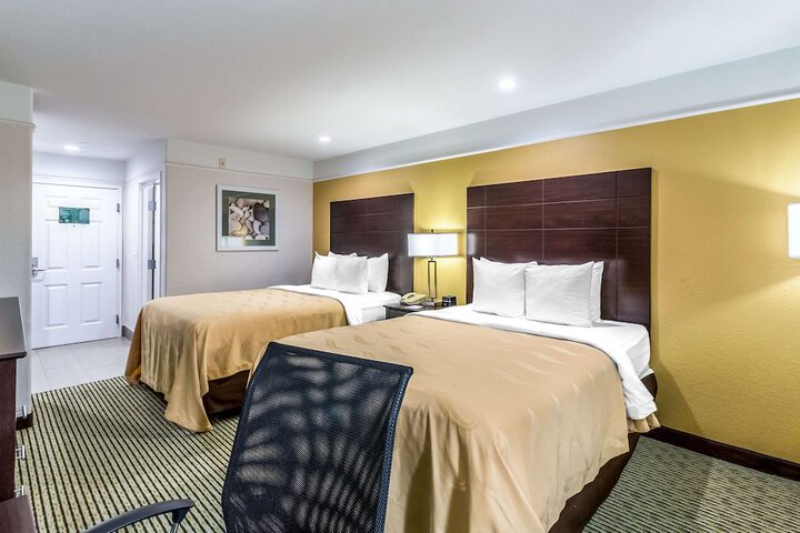 Room 44 of 57