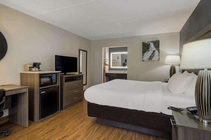 Quality Inn Asheville Airport