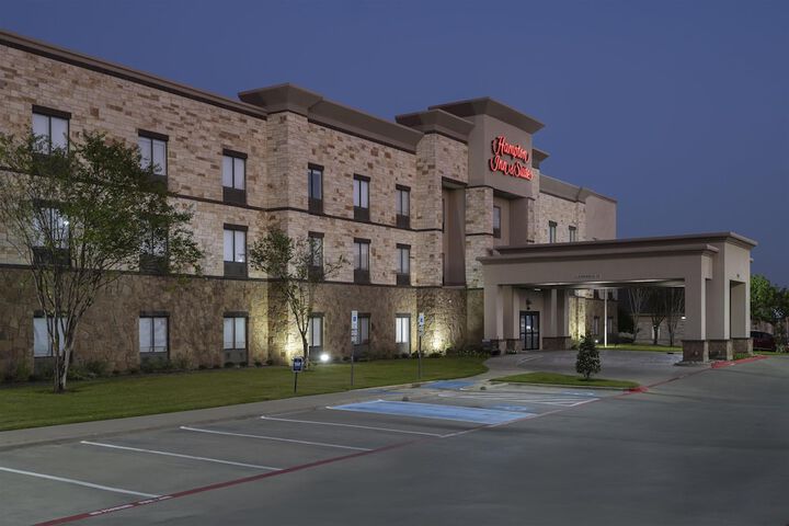Hampton Inn & Suites Mansfield
