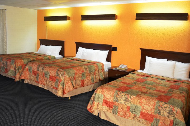 Room 14 of 27