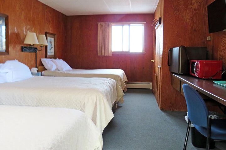 Room 12 of 50