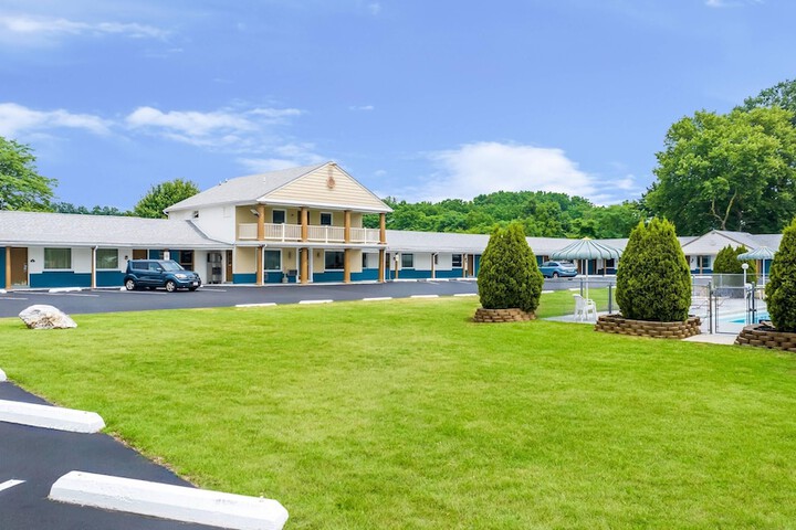 Econo Lodge Palmyra - Hershey
