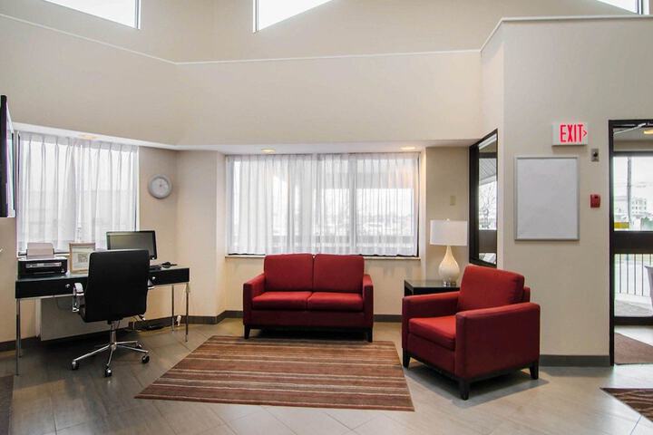 Hotel Interior 5 of 38