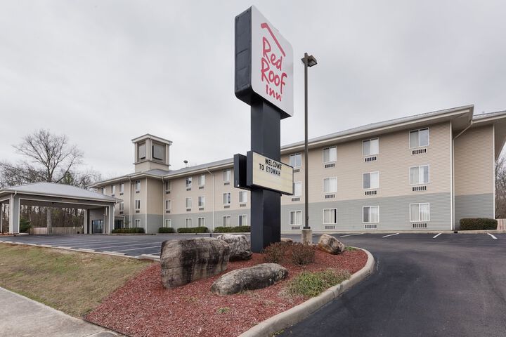 Hotel 4 of 33