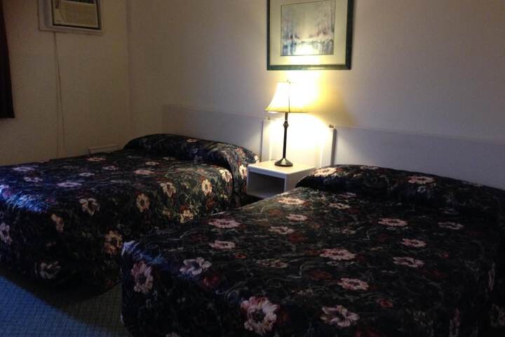 Room 38 of 40