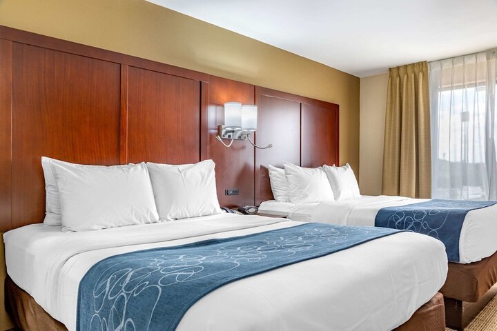 Room 10 of 46