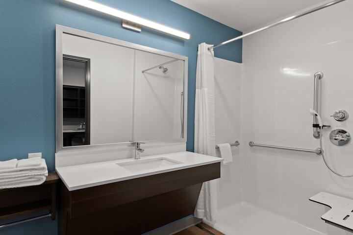 WoodSpring Suites Greeley