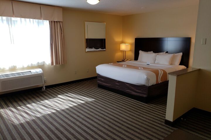 Quality Inn & Suites Vancouver - Hazel Dell
