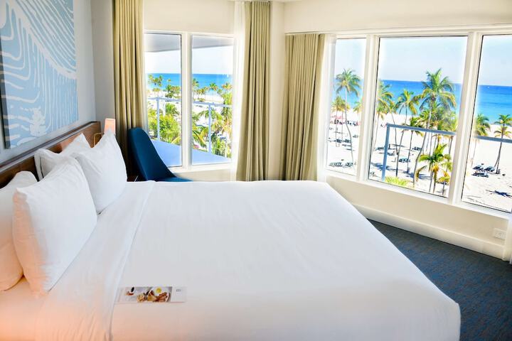 B Ocean Resort Fort Lauderdale Beach