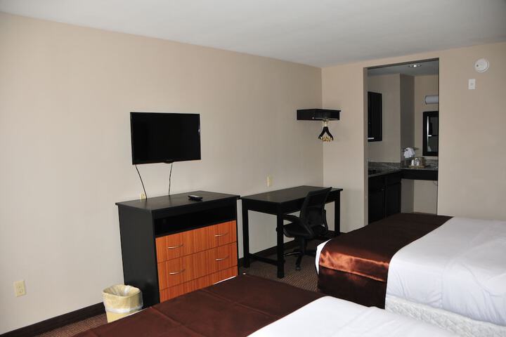 Room 18 of 23