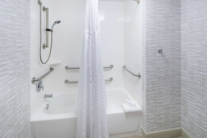 Room 20 of 40