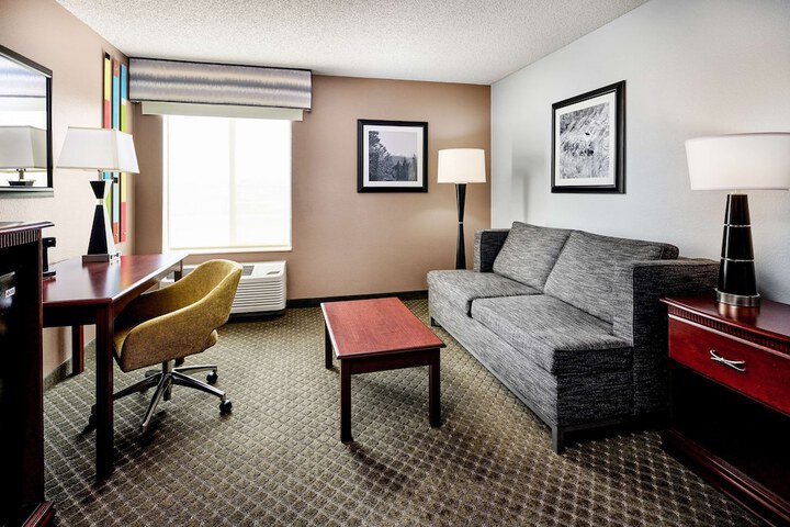 Room 18 of 26