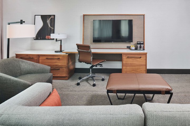 Room 11 of 64