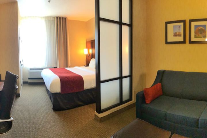 Room 32 of 55