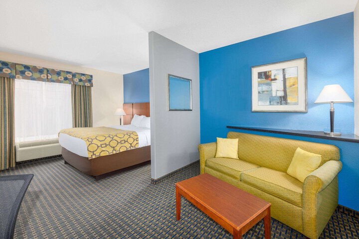 Room 20 of 36