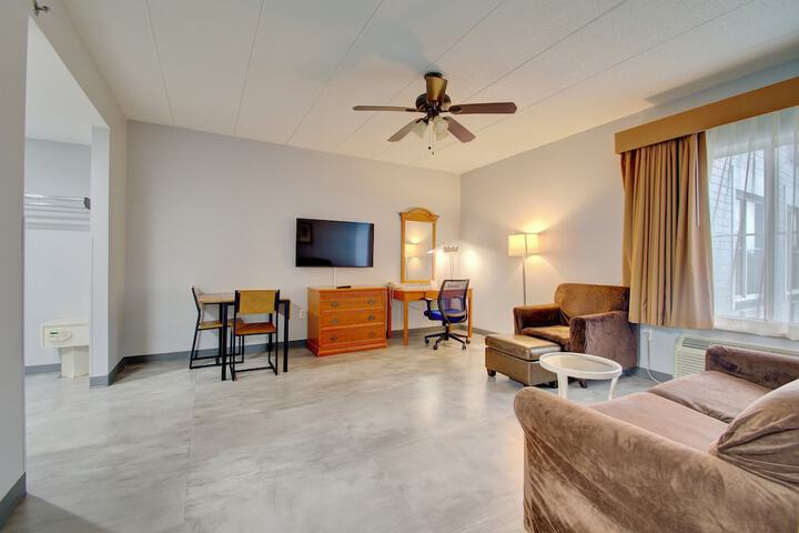 Quality Inn & Suites CVG Airport