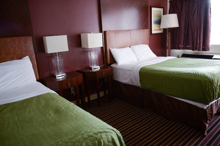 Room 34 of 43