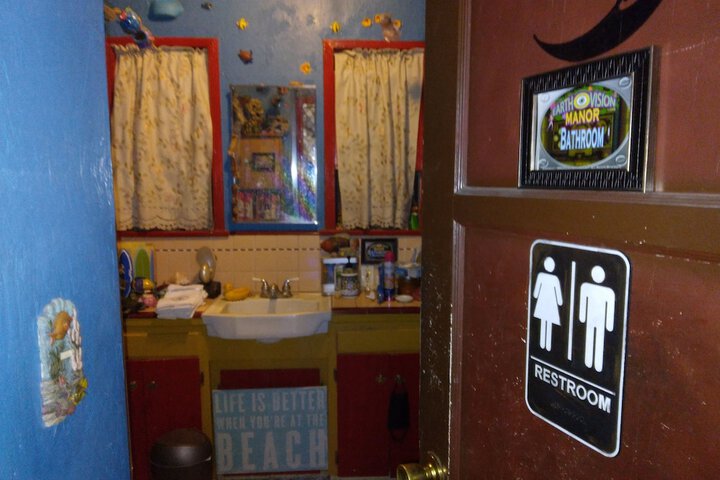 Room 19 of 47