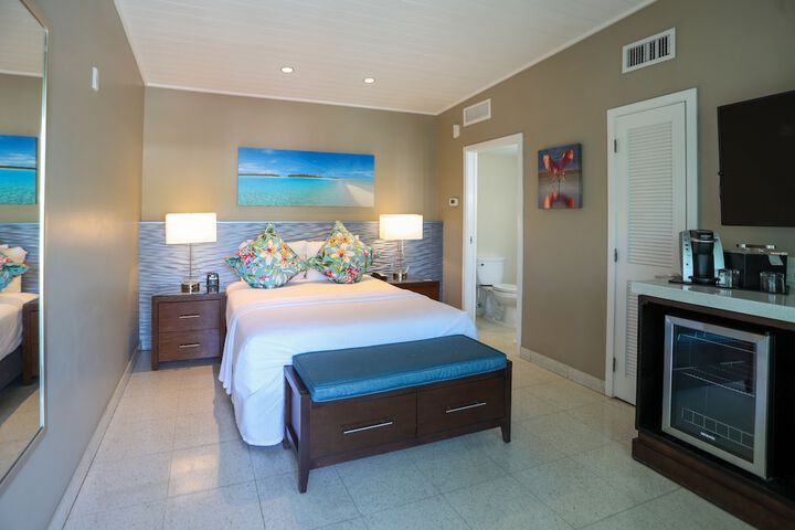 Room 33 of 57