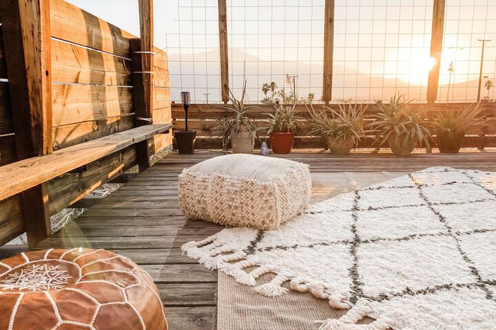 Sundeck 73 of 85