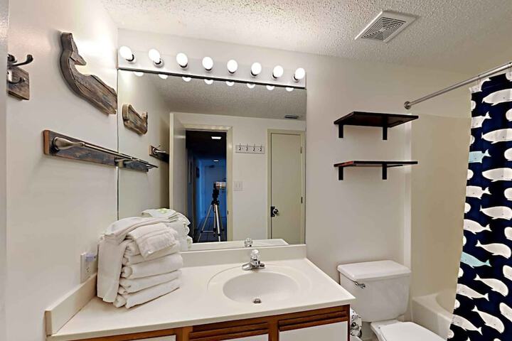 Room 17 of 27