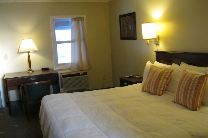 Room 30 of 60