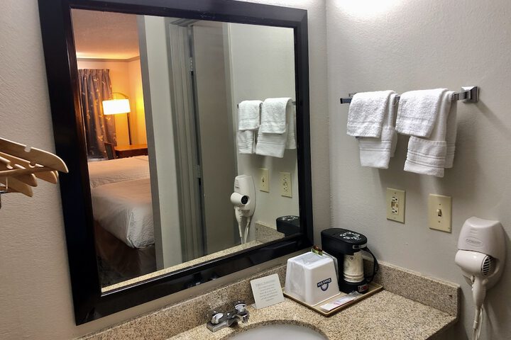 Room 15 of 24