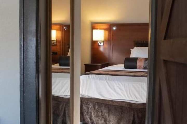 Hotel Chataura