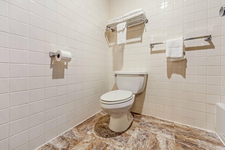 Econo Lodge Inn & Suites Brookings