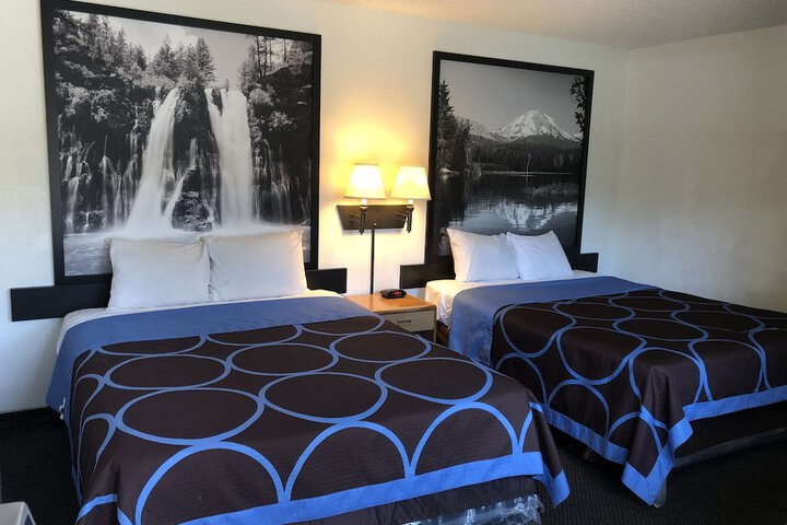Room 21 of 40
