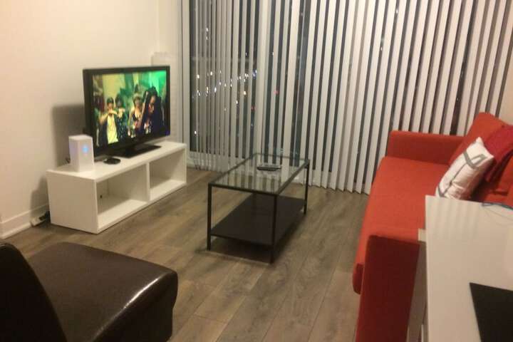 Room 6 of 21