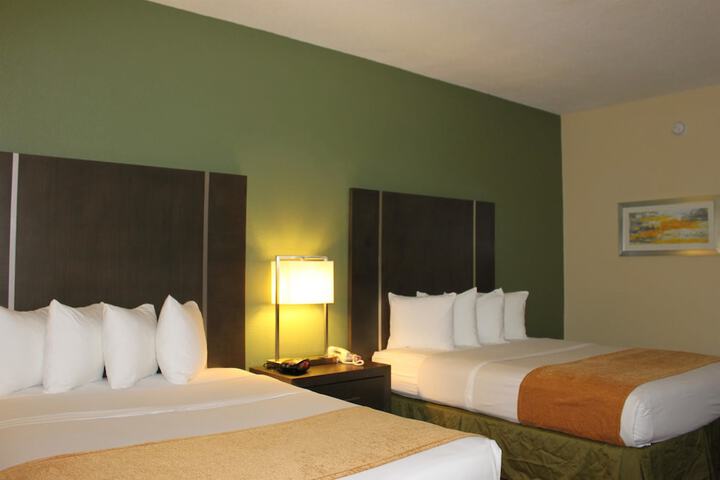 Room 7 of 23