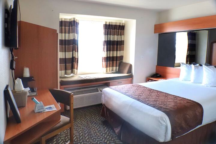 Room 44 of 52
