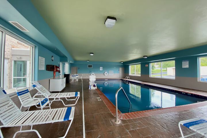 Holiday Inn Express & Suites Somerset Central by IHG
