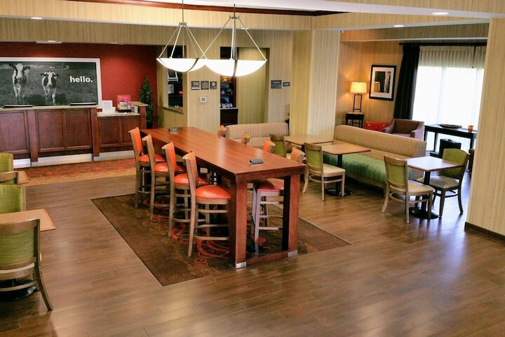 Hampton Inn Tomah
