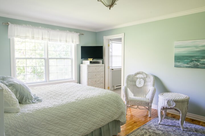 Room 19 of 68