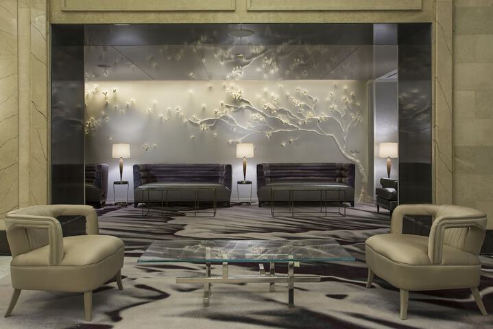 Hotel Interior 30 of 192