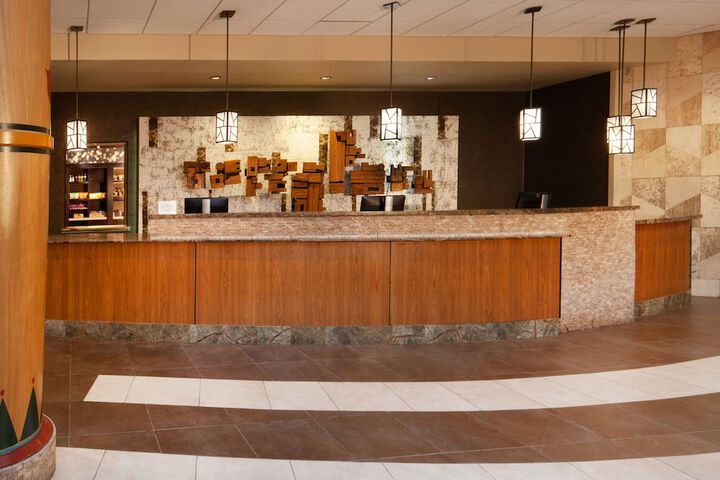 Hotel Interior 7 of 95
