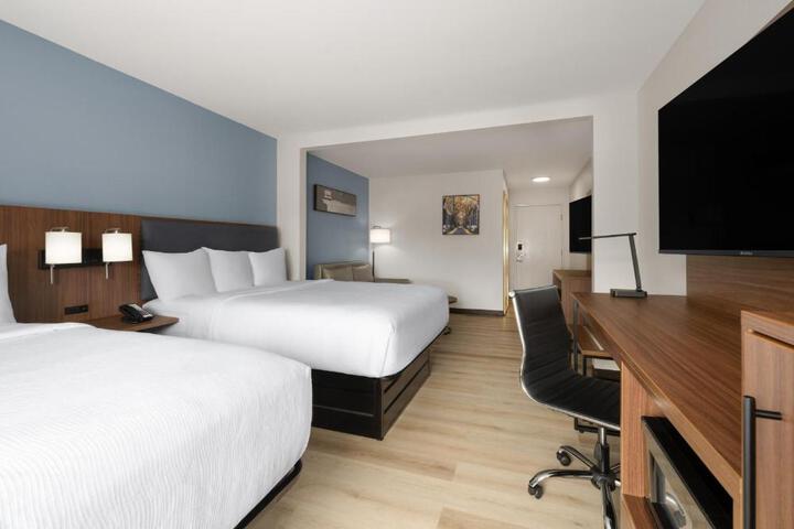 Wingate by Wyndham Dublin Near Claytor Lake State Park