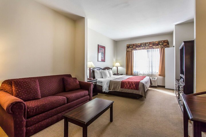 Quality Inn & Suites Guymon East